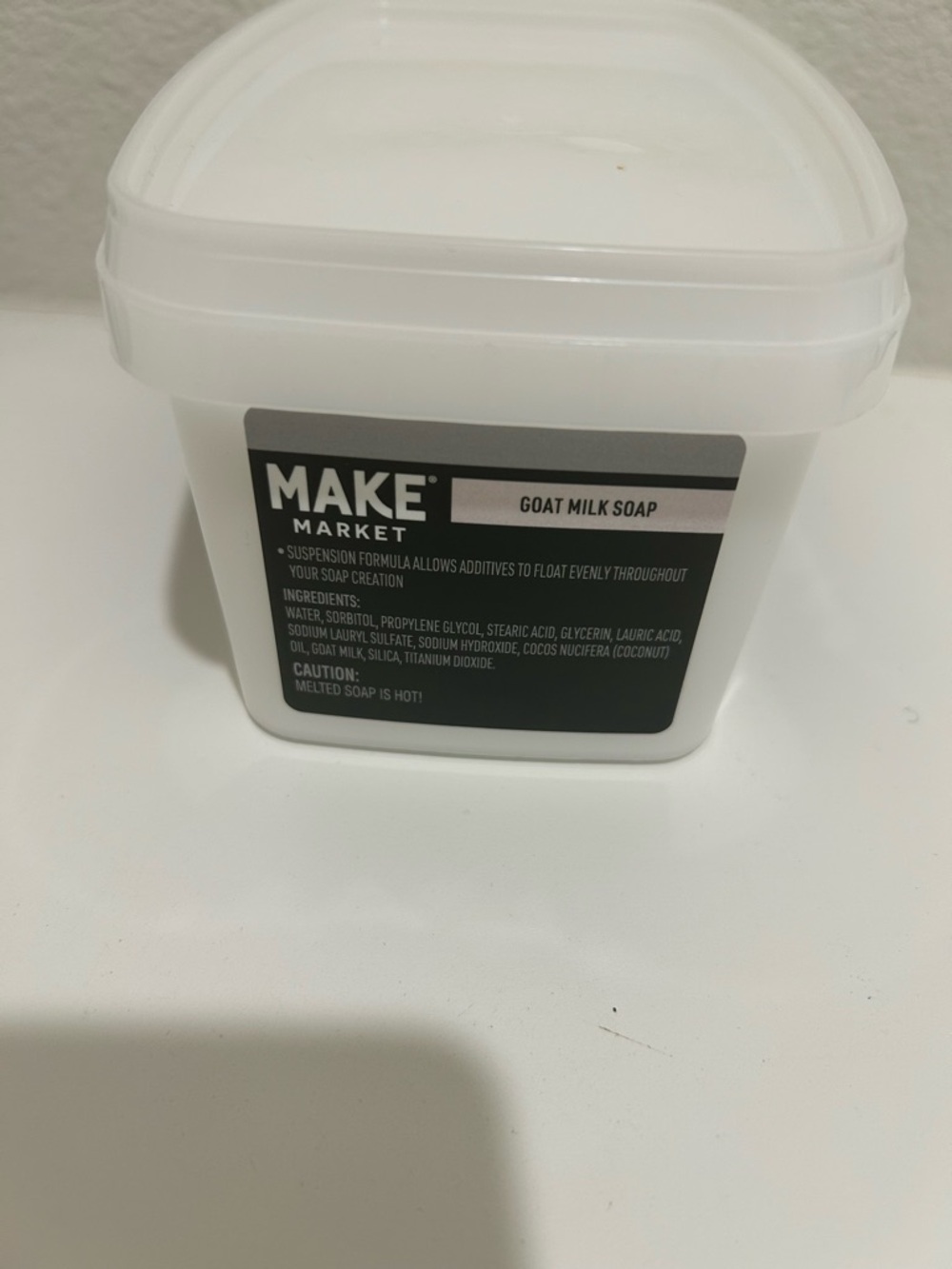 Makers Market Goat Milk Soap - White Container